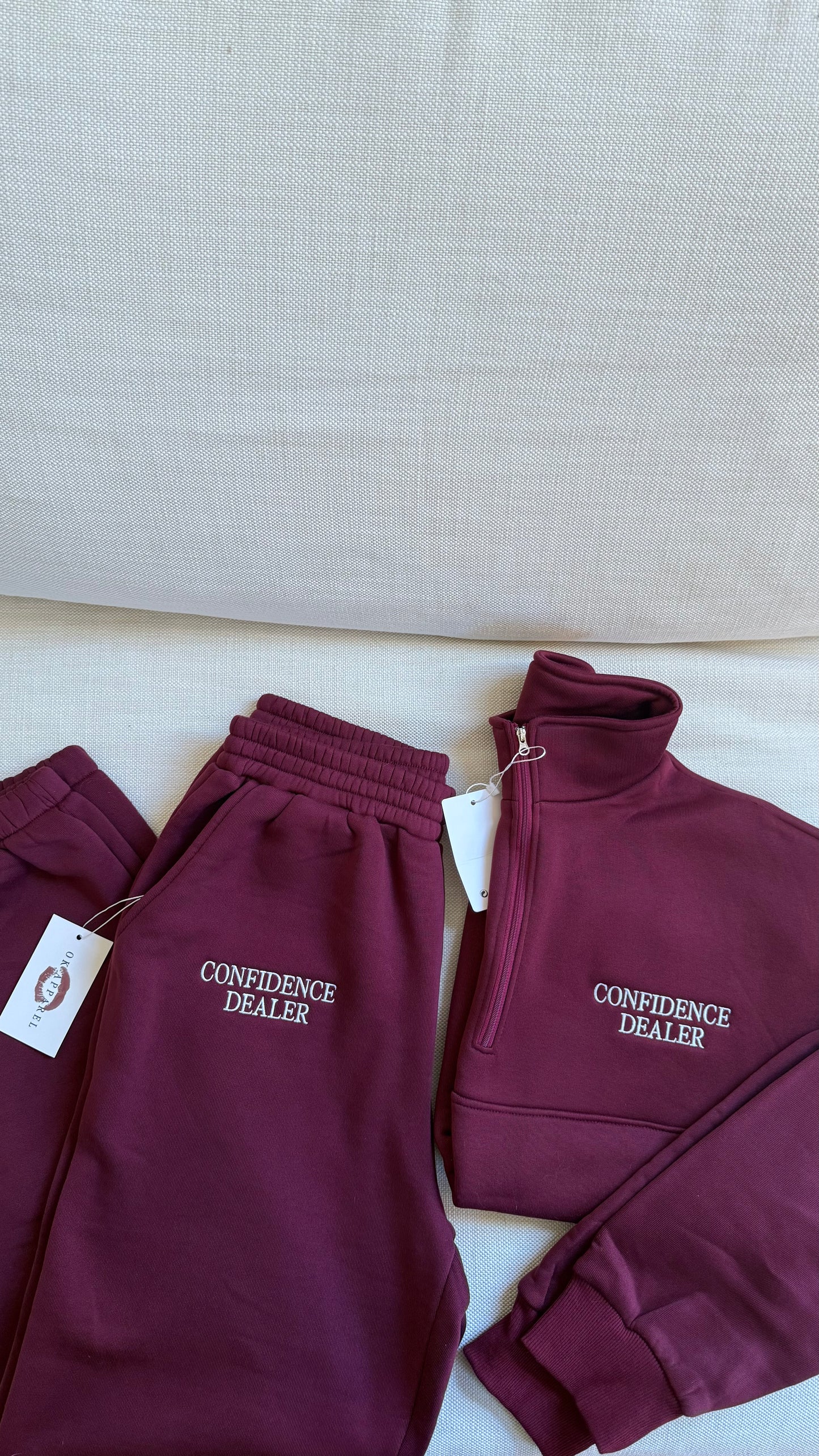 'CONFIDENCE' sweatsuit